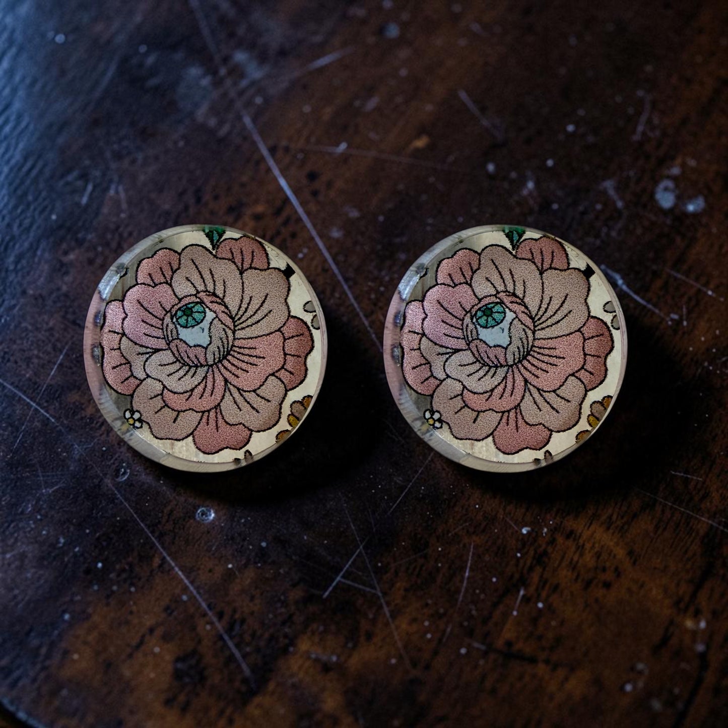 Eyeball Flower Stud Earring