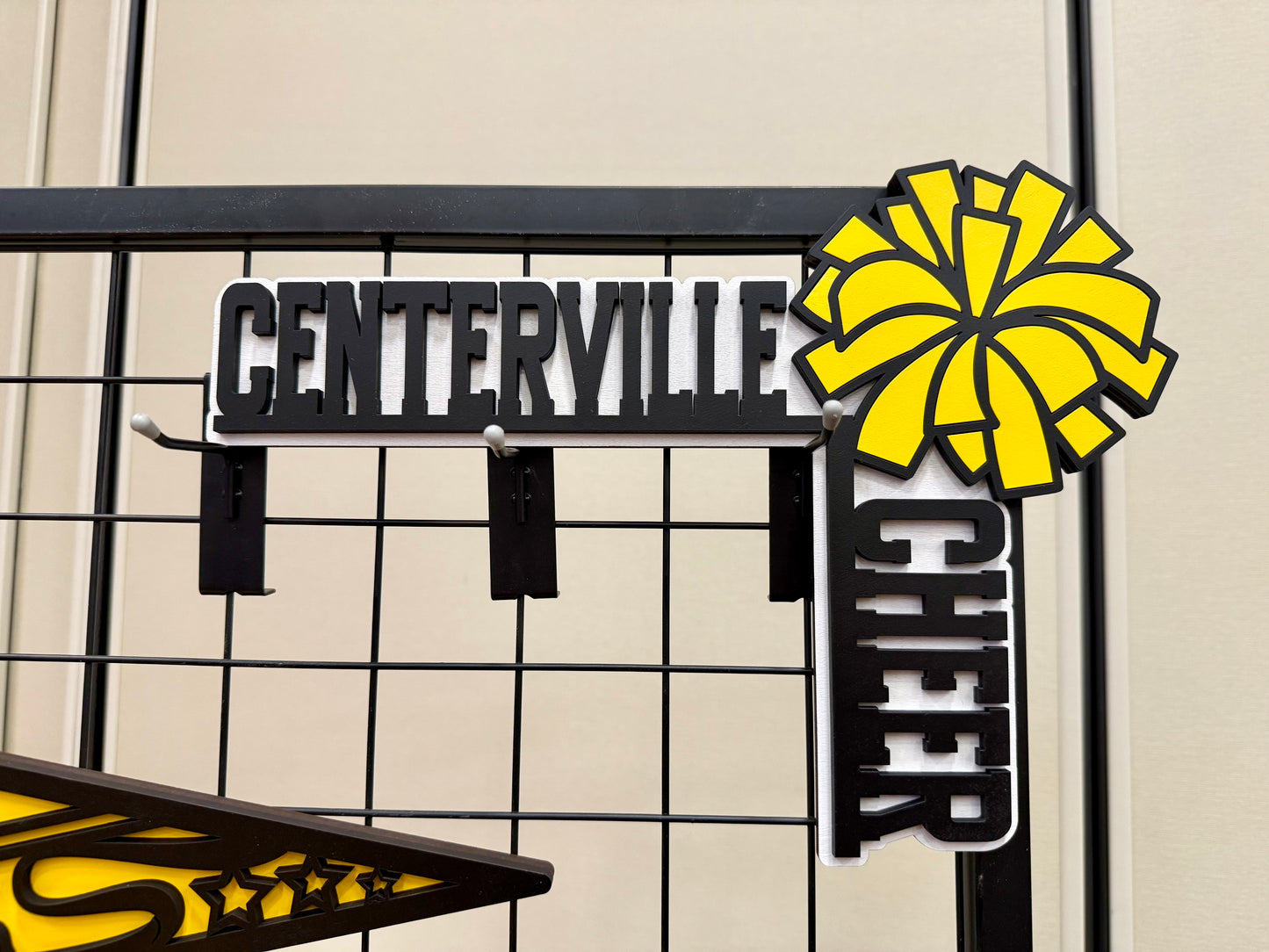Elks Cheer Corner Decor