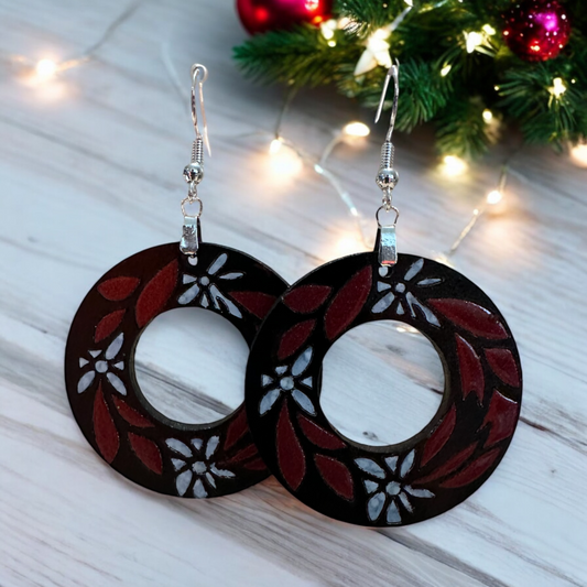 Engraved Wreath Earrings